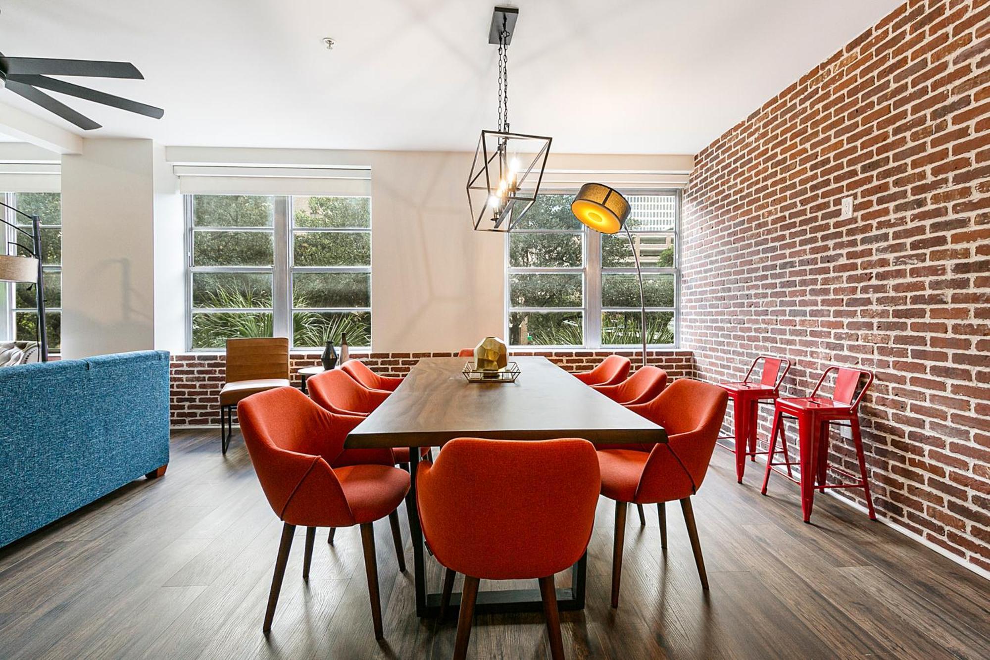 Modern & Fully Furnished Apartments In The Heart Of The City Новый Орлеан Экстерьер фото