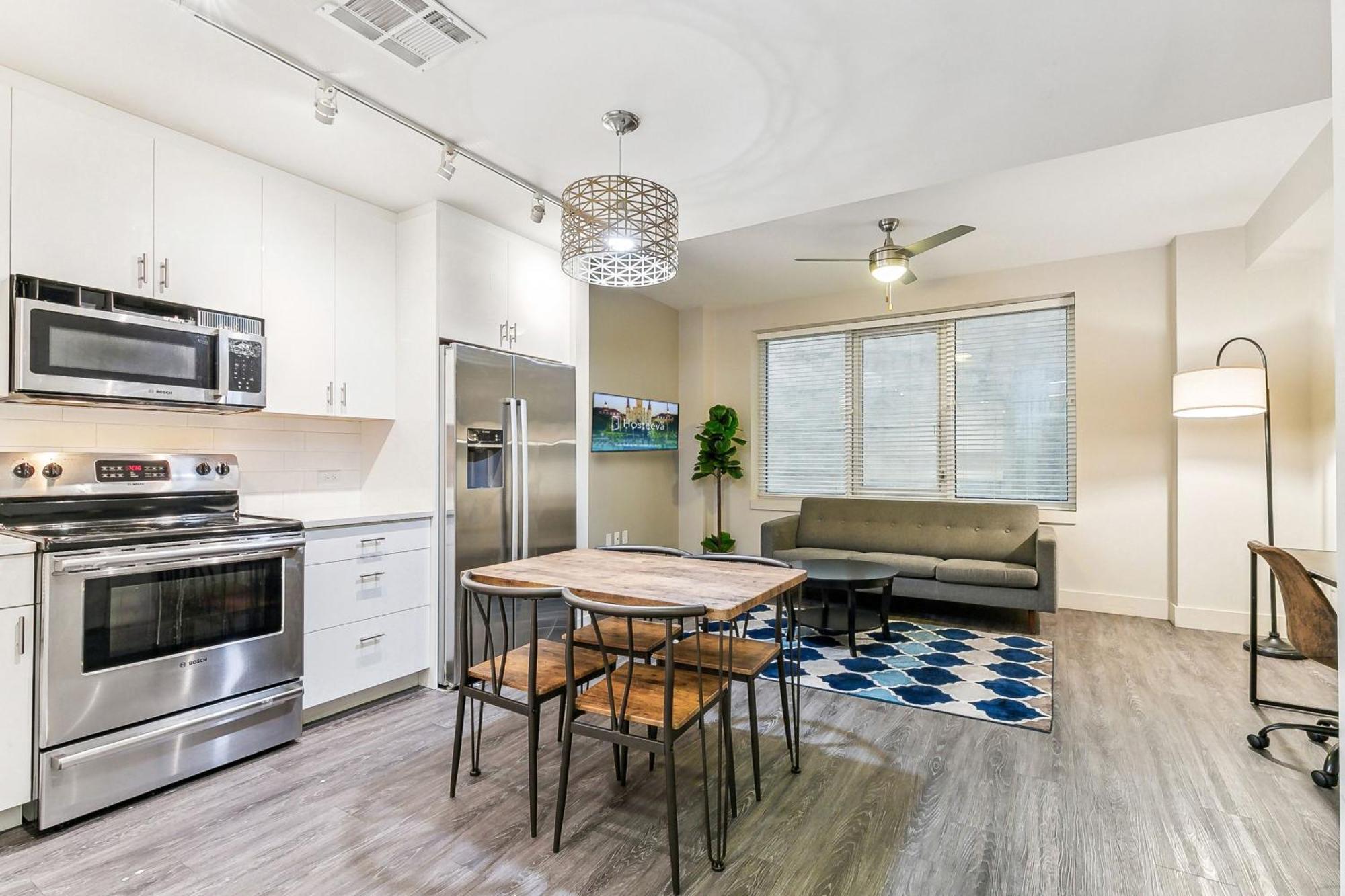 Modern & Fully Furnished Apartments In The Heart Of The City Новый Орлеан Экстерьер фото